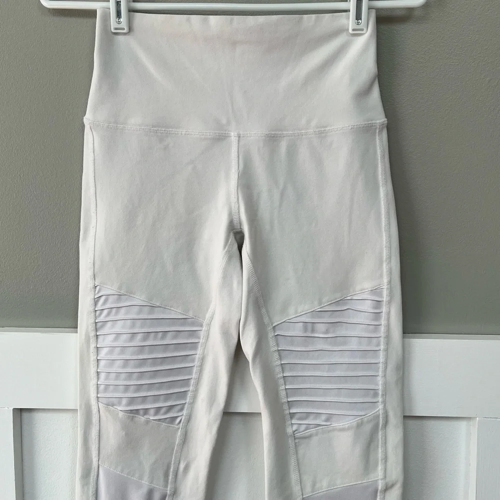 Alo High-Waist Moto Legging in White/White Glossy